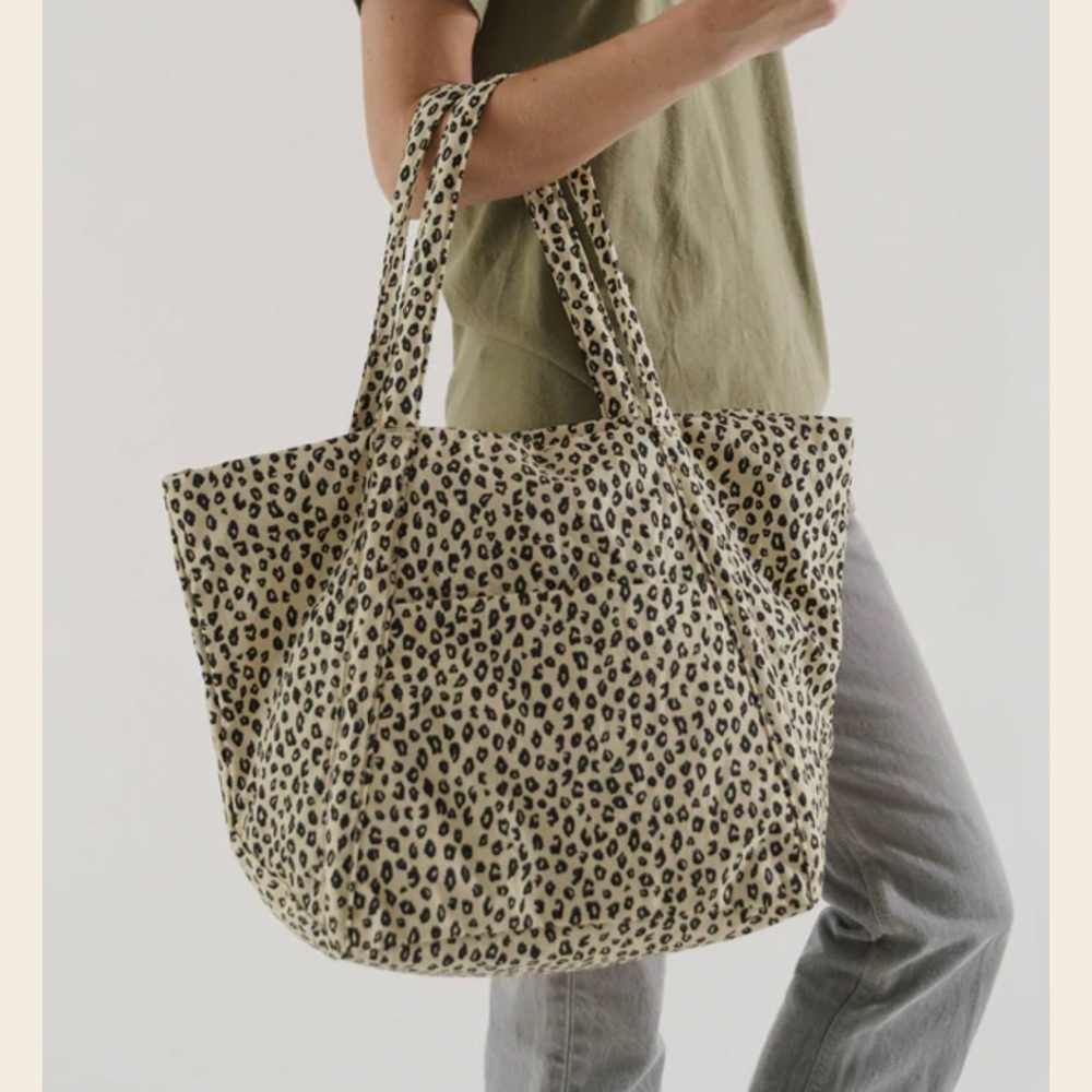 BAGGU Cloud Bag